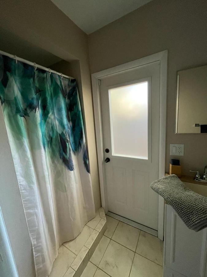 Quaint Guest Room Close To Siesta Key Сарасота Екстериор снимка