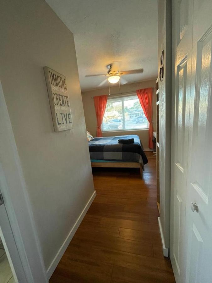 Quaint Guest Room Close To Siesta Key Сарасота Екстериор снимка